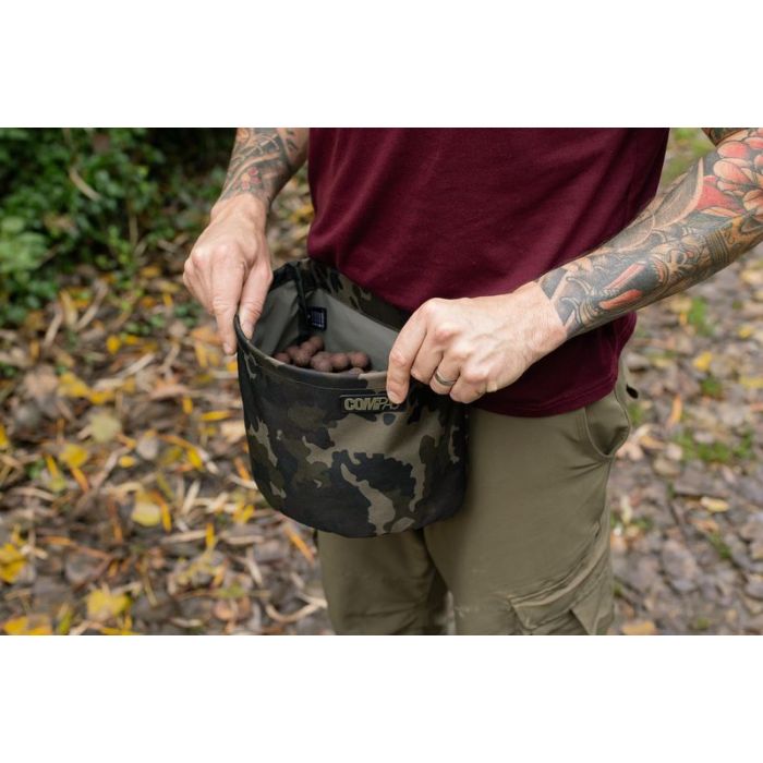 Geanta Pentru Momeala Korda Compac Boilie Caddy, Dark Kamo, 19x25x14cm 4