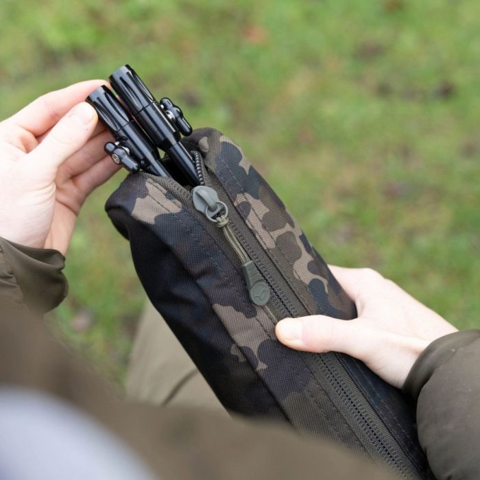 Geanta Korda Compac Storm Pole Bag, Dark Kamo 3