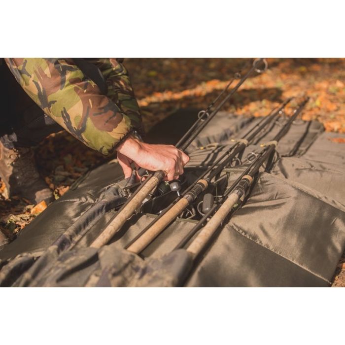 Husa Lansete Solar Undercover Camo 3+3 Rod Holdall 12ft, 185x50x24cm 5