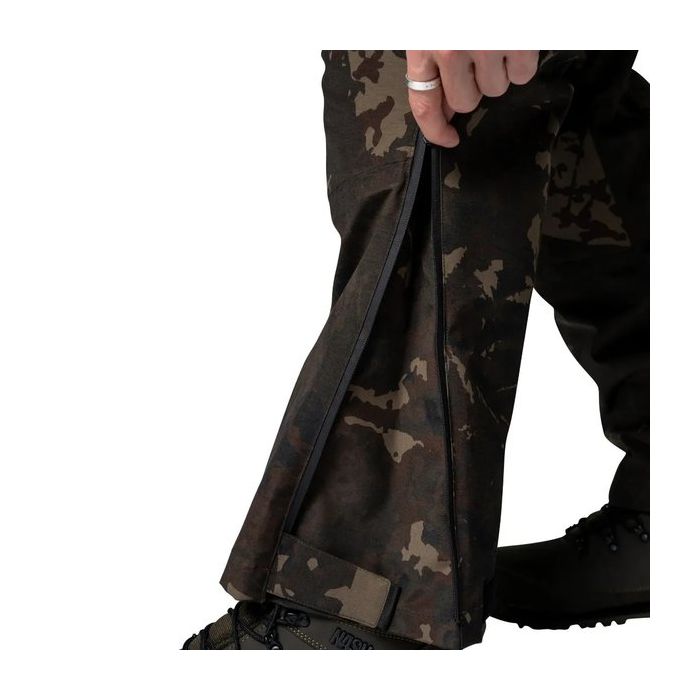Salopeta Impermeabila Nash ZT Helluva Waterproof Bib and Brace, Camo 16