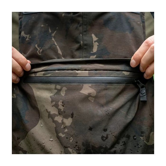 Salopeta Impermeabila Nash ZT Helluva Waterproof Bib and Brace, Camo 6